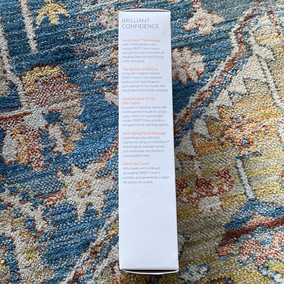 PMD Clean Smart Facial Cleansing Device in Warmth - Picture 2 of 7